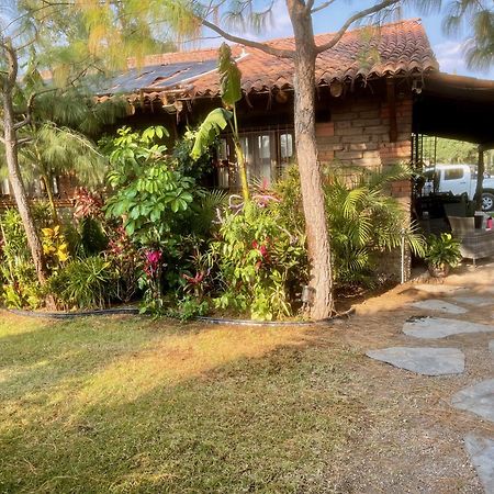 Cabana Magnolias Con Albercajacuzzi Tequisquiapan Eksteriør billede