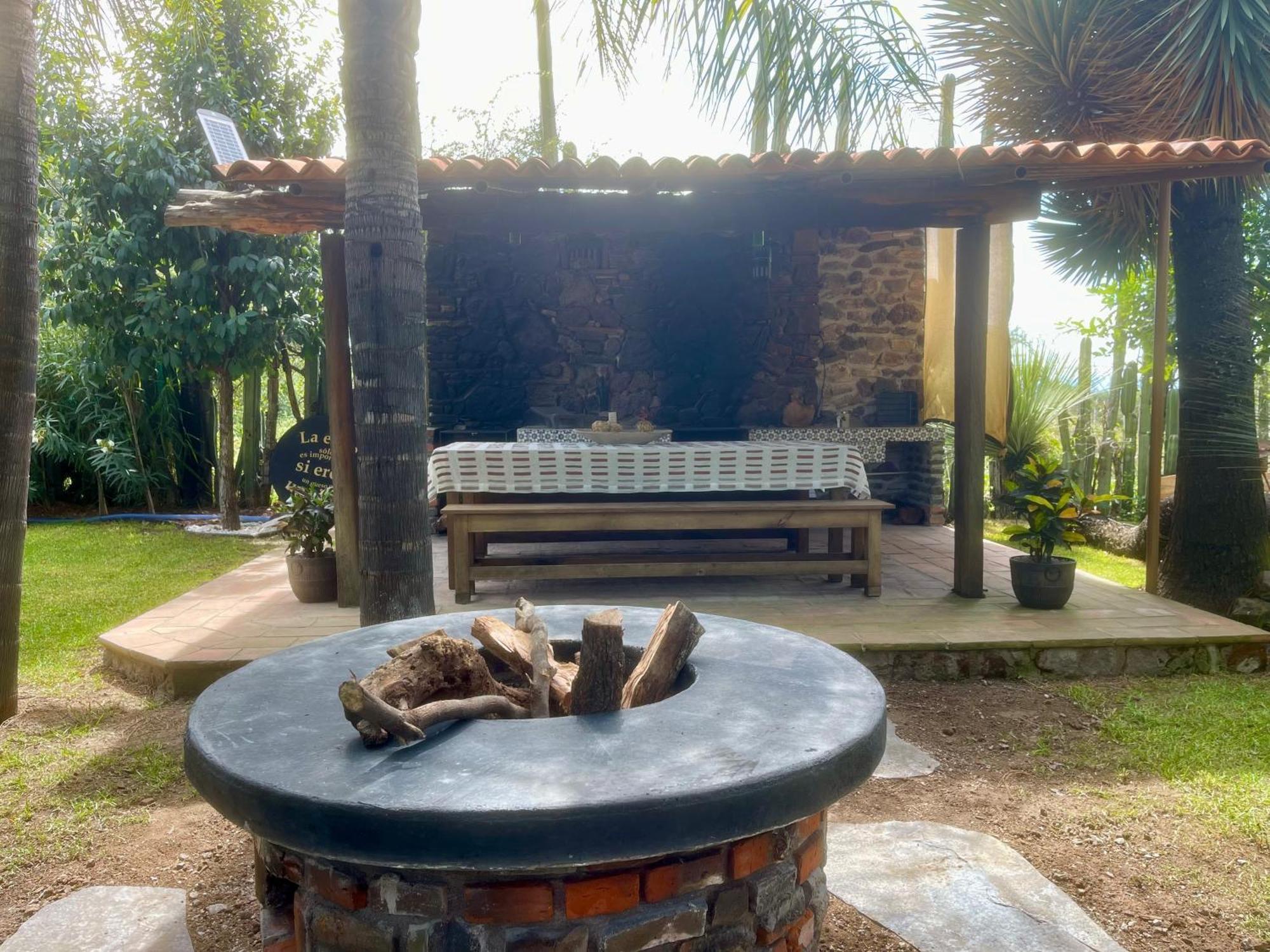 Cabana Magnolias Con Albercajacuzzi Tequisquiapan Eksteriør billede