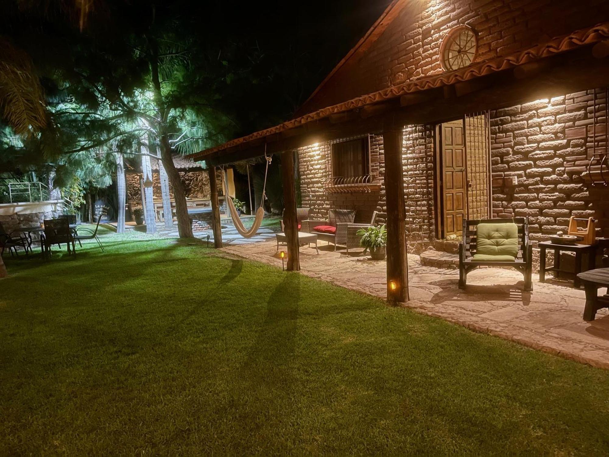Cabana Magnolias Con Albercajacuzzi Tequisquiapan Eksteriør billede