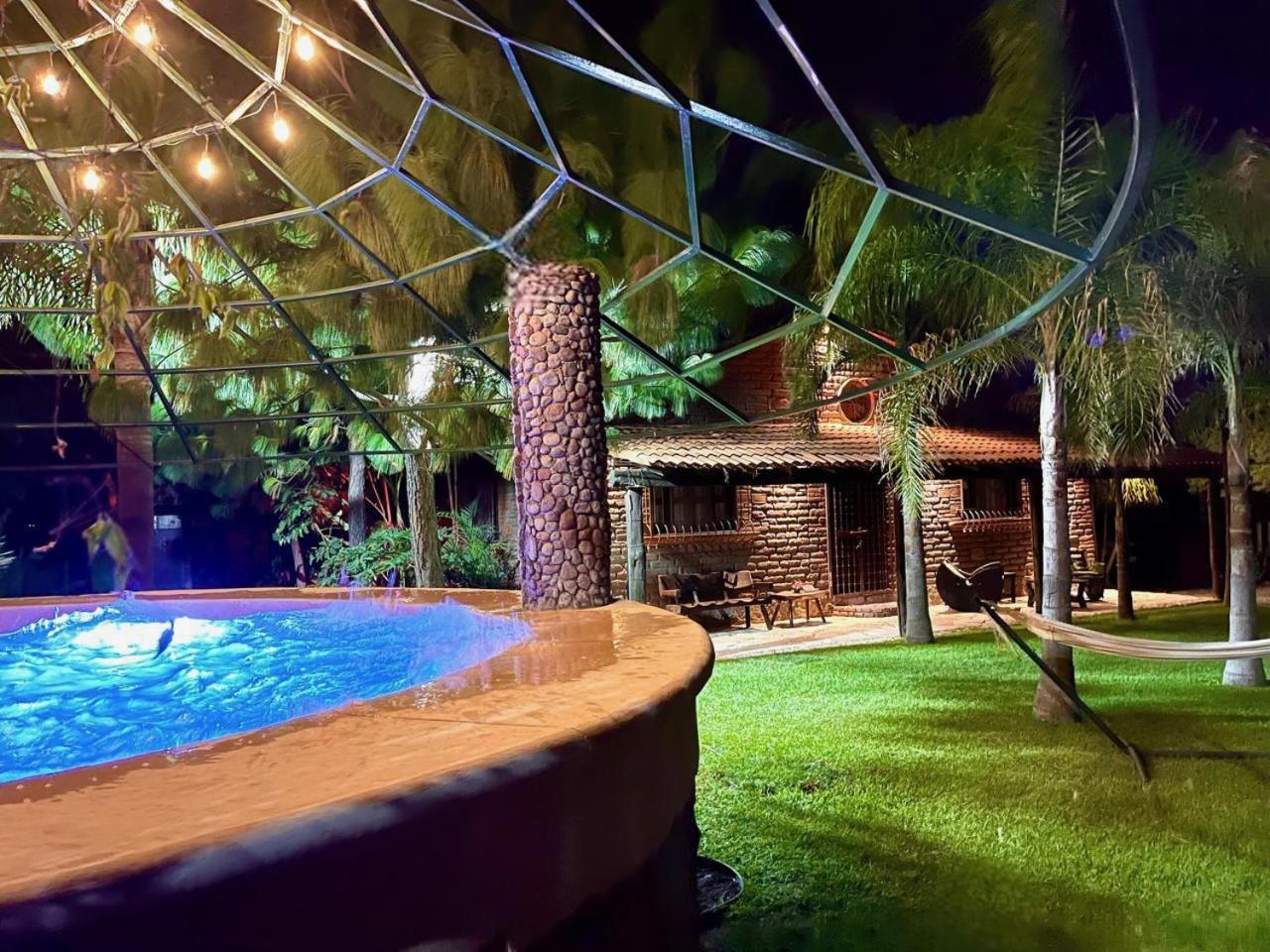 Cabana Magnolias Con Albercajacuzzi Tequisquiapan Eksteriør billede