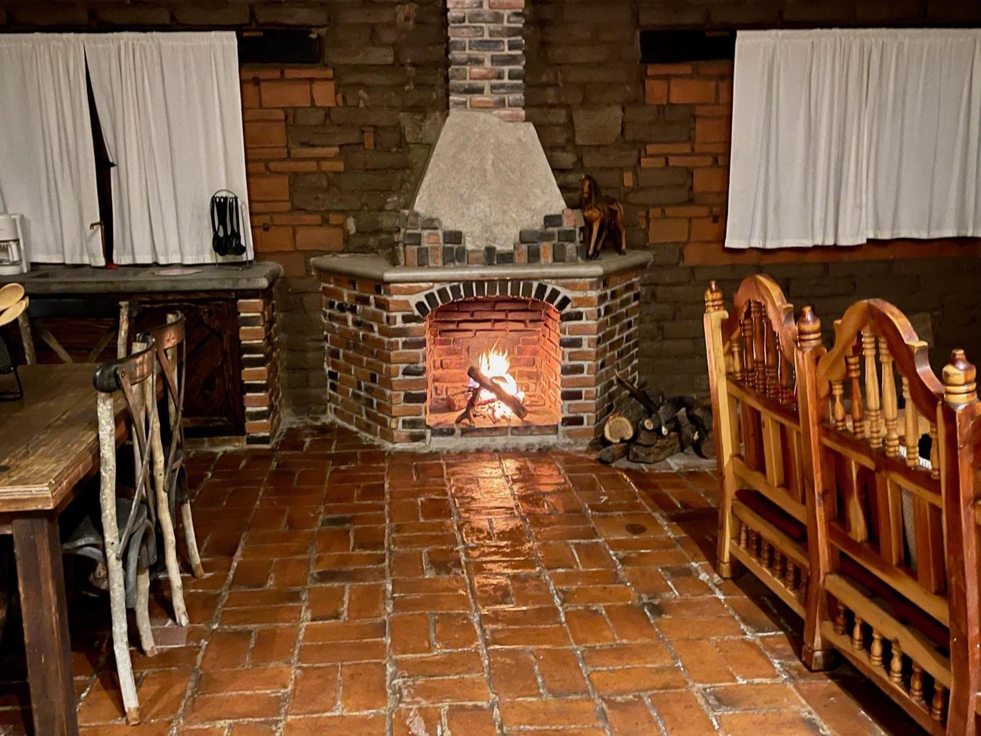 Cabana Magnolias Con Albercajacuzzi Tequisquiapan Eksteriør billede